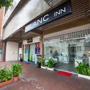 https://blanc-inn.singapore-best-hotels.net